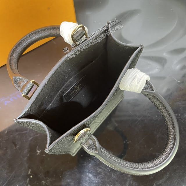 LOUIS VUITTON專櫃新款包包 路易威登Petit Sac Plat手袋 LV字母手提肩背斜挎女手機包 M80449  ydh4035